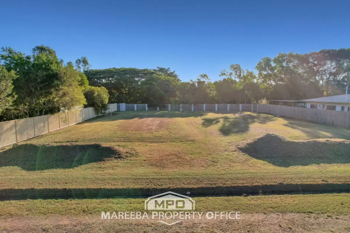 6 Doyle Street, Mareeba, QLD, Mareeba - Thumbnail 4