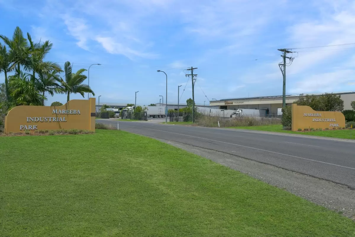 17 Effley Street, Mareeba, QLD, Mareeba - Thumbnail 3