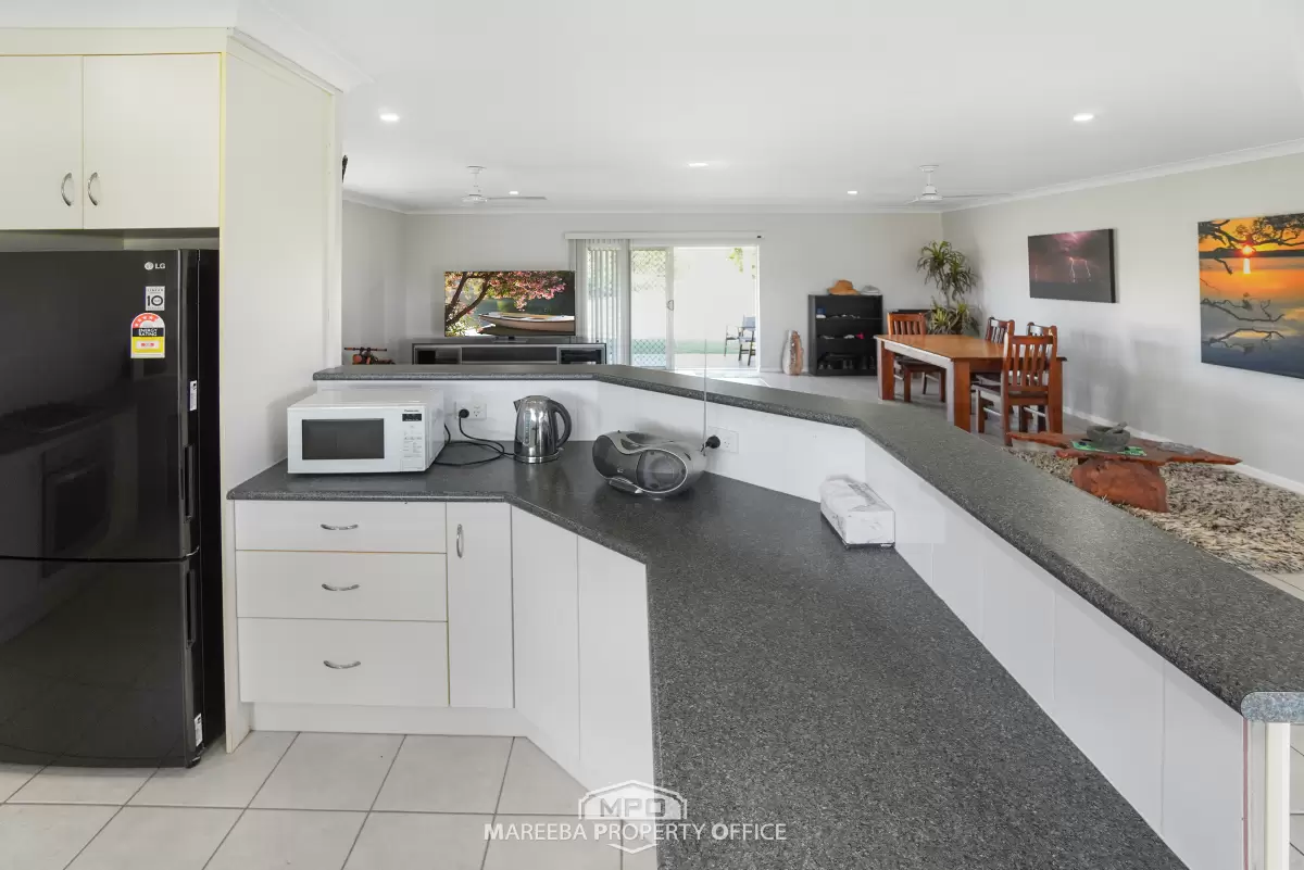155 Emerald Heights Road, Mareeba, QLD, Mareeba - Thumbnail 3
