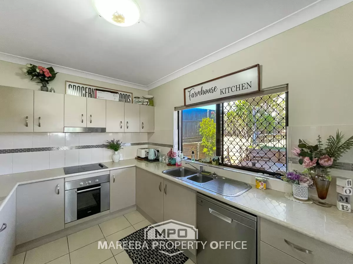 6 Damien Street, Mareeba, QLD, Mareeba - Thumbnail 4