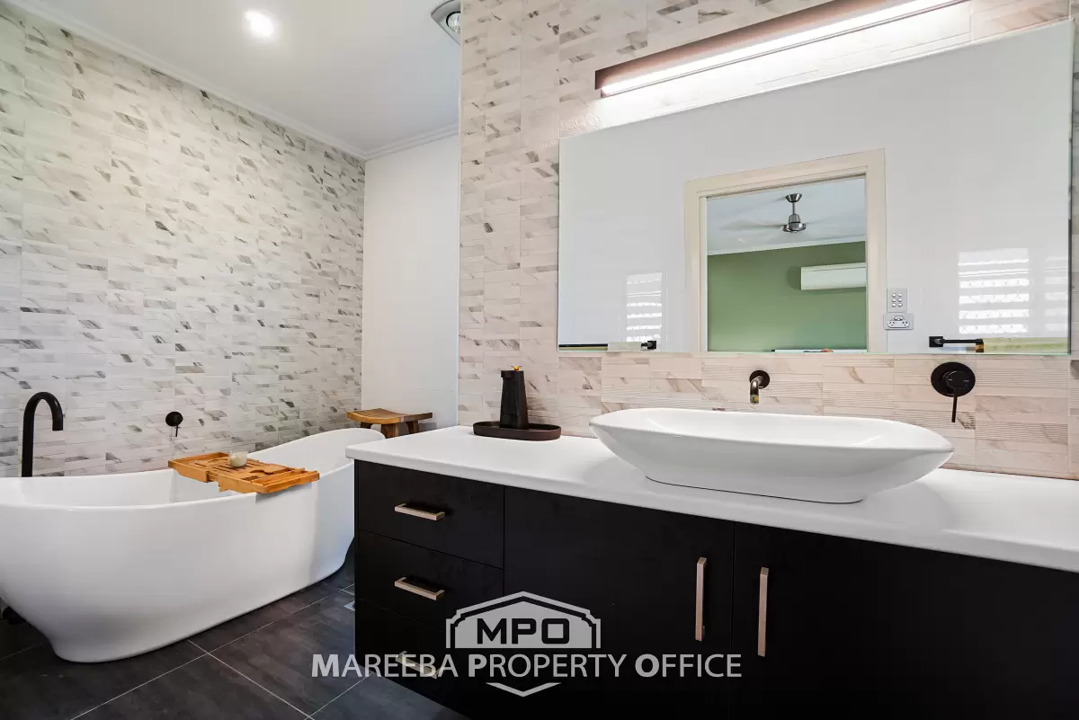 60 Malone Road, Mareeba, QLD, Mareeba - Thumbnail 8