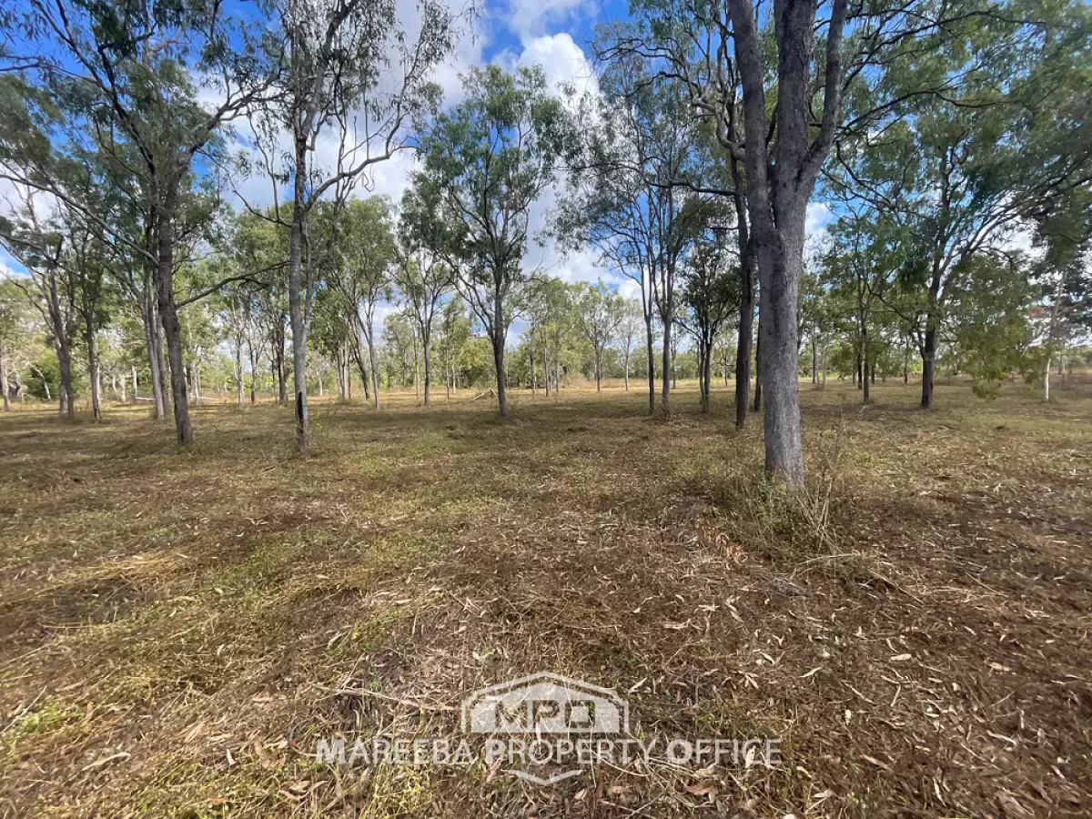 16 Pleasant Close, Mareeba, QLD, Mareeba - Thumbnail 5