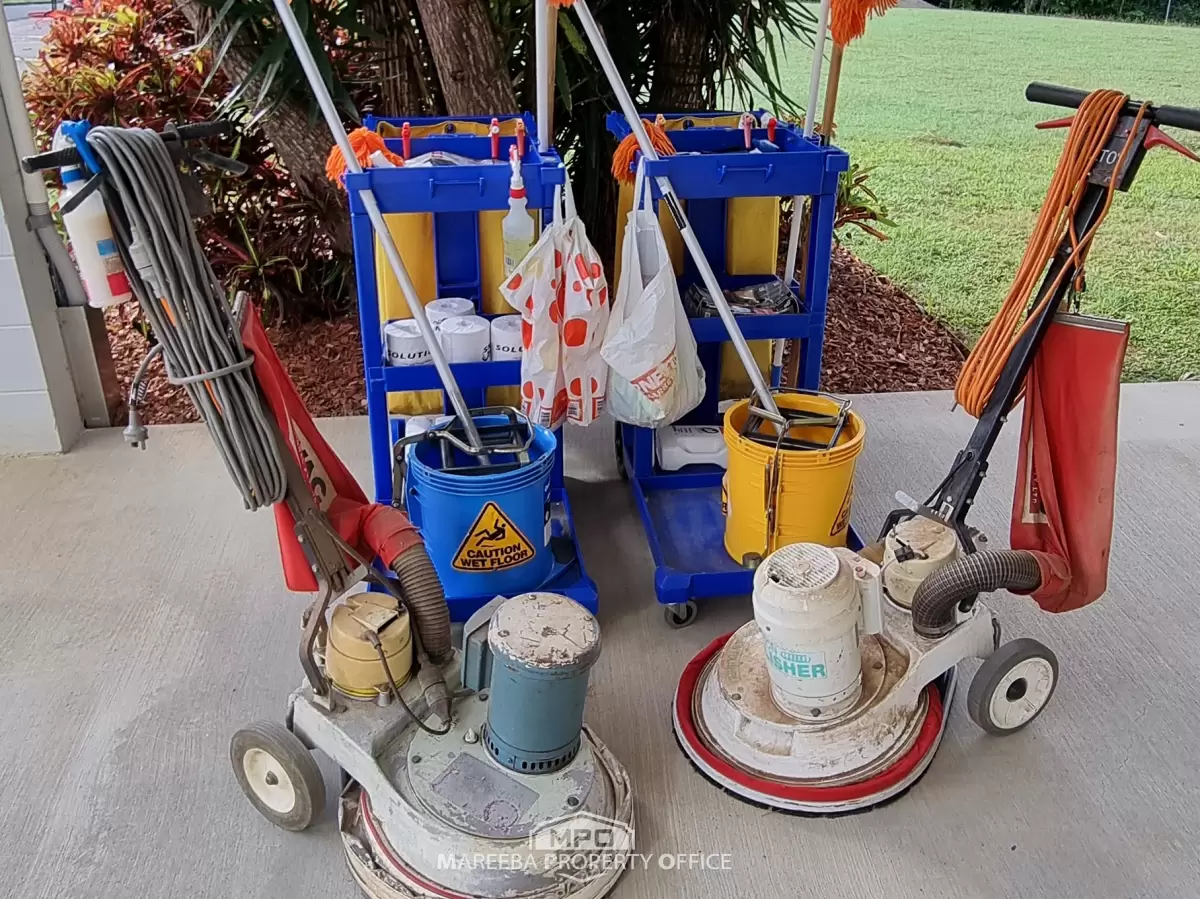 Cleaning Services, Mareeba, QLD, Mareeba - Image 1