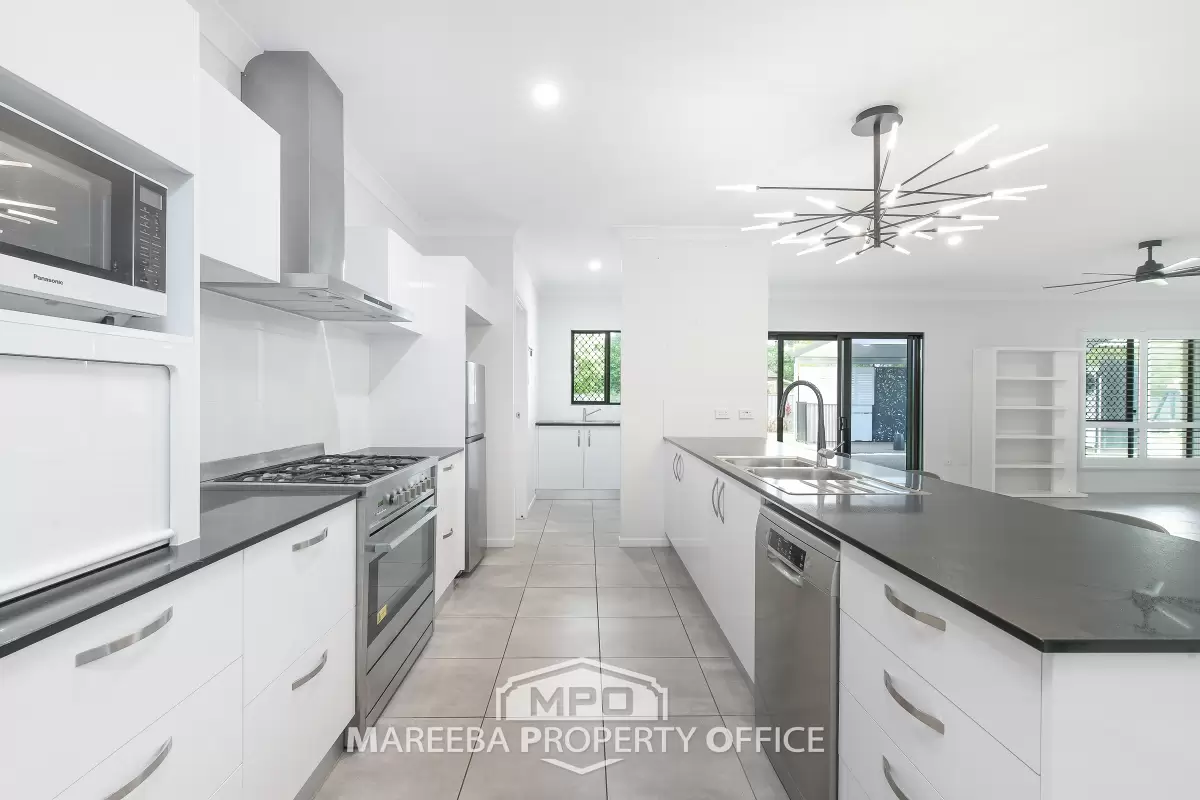 9 Riverlands Drive, Mareeba, QLD, Mareeba - Thumbnail 3