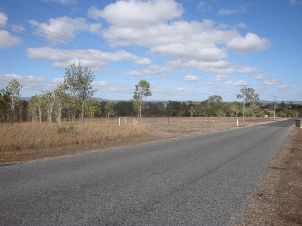 70 Emerald Heights Road, Mareeba, QLD, Mareeba - Thumbnail 2