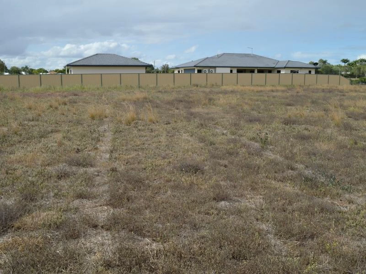 19 Parklands Circuit, Mareeba, QLD, Mareeba - Thumbnail 7