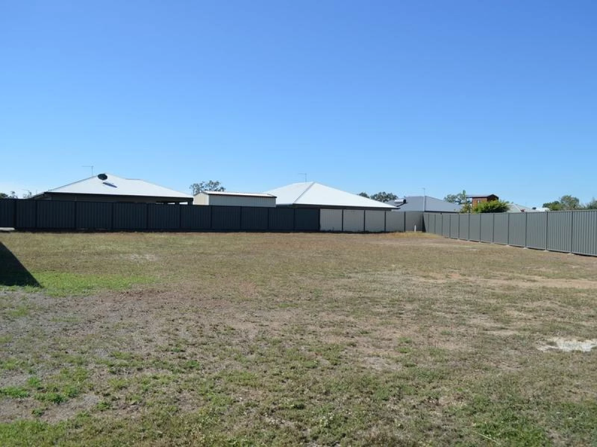 10 Frigate Close, Mareeba, QLD, Mareeba - Thumbnail 4
