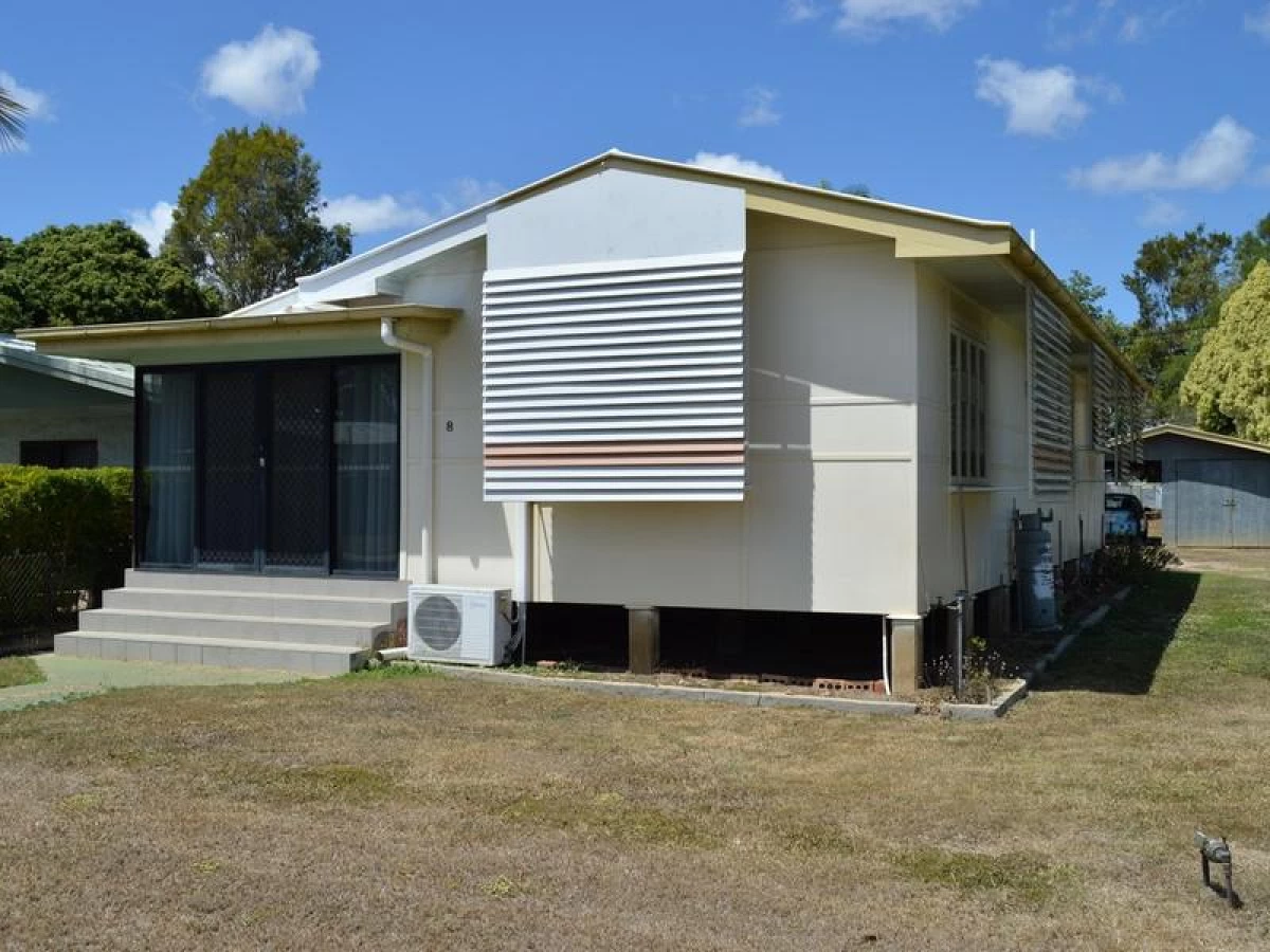 8 Downs Street, Mareeba, QLD