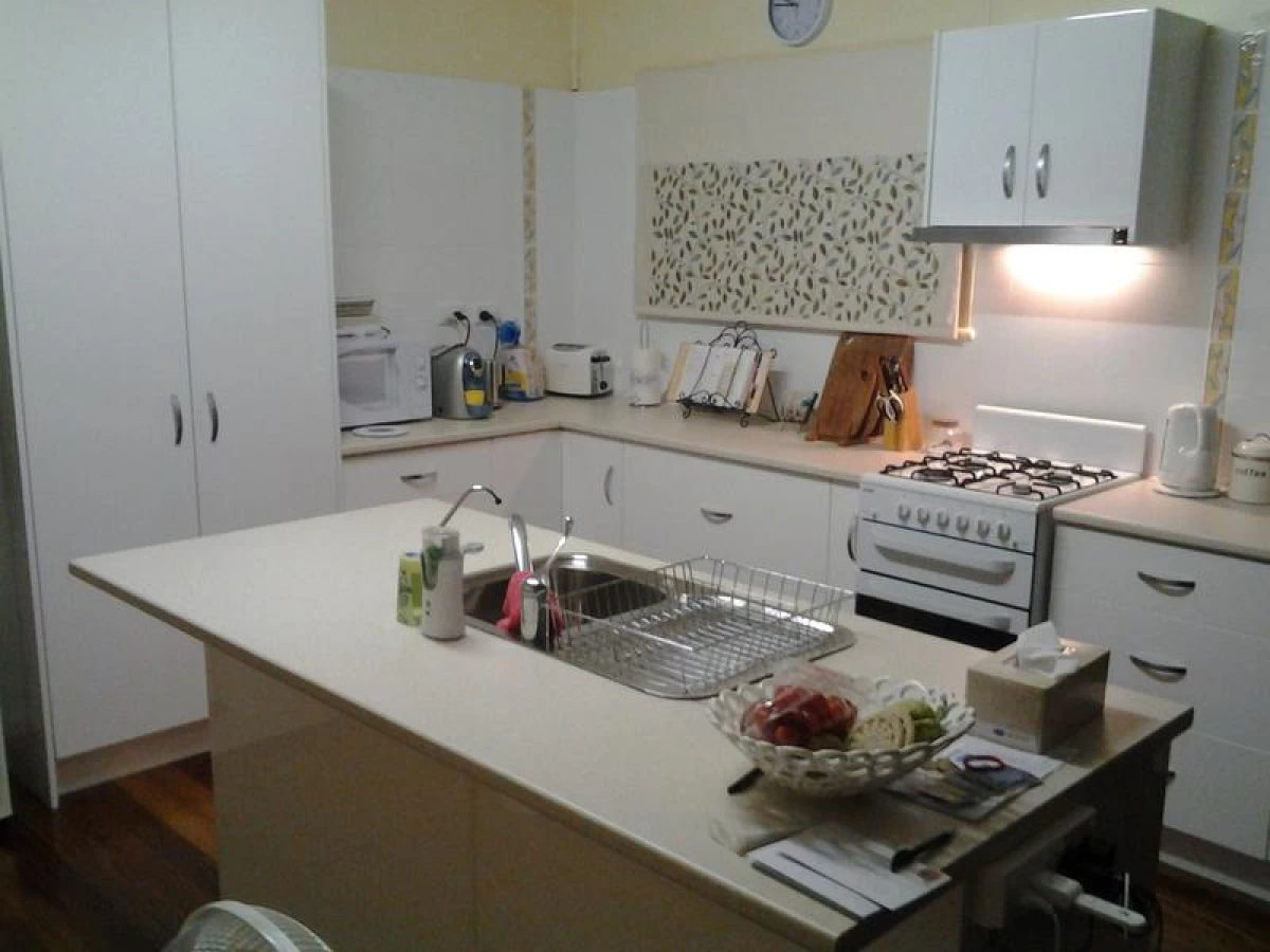 8 Downs Street, Mareeba, QLD, Mareeba - Thumbnail 2