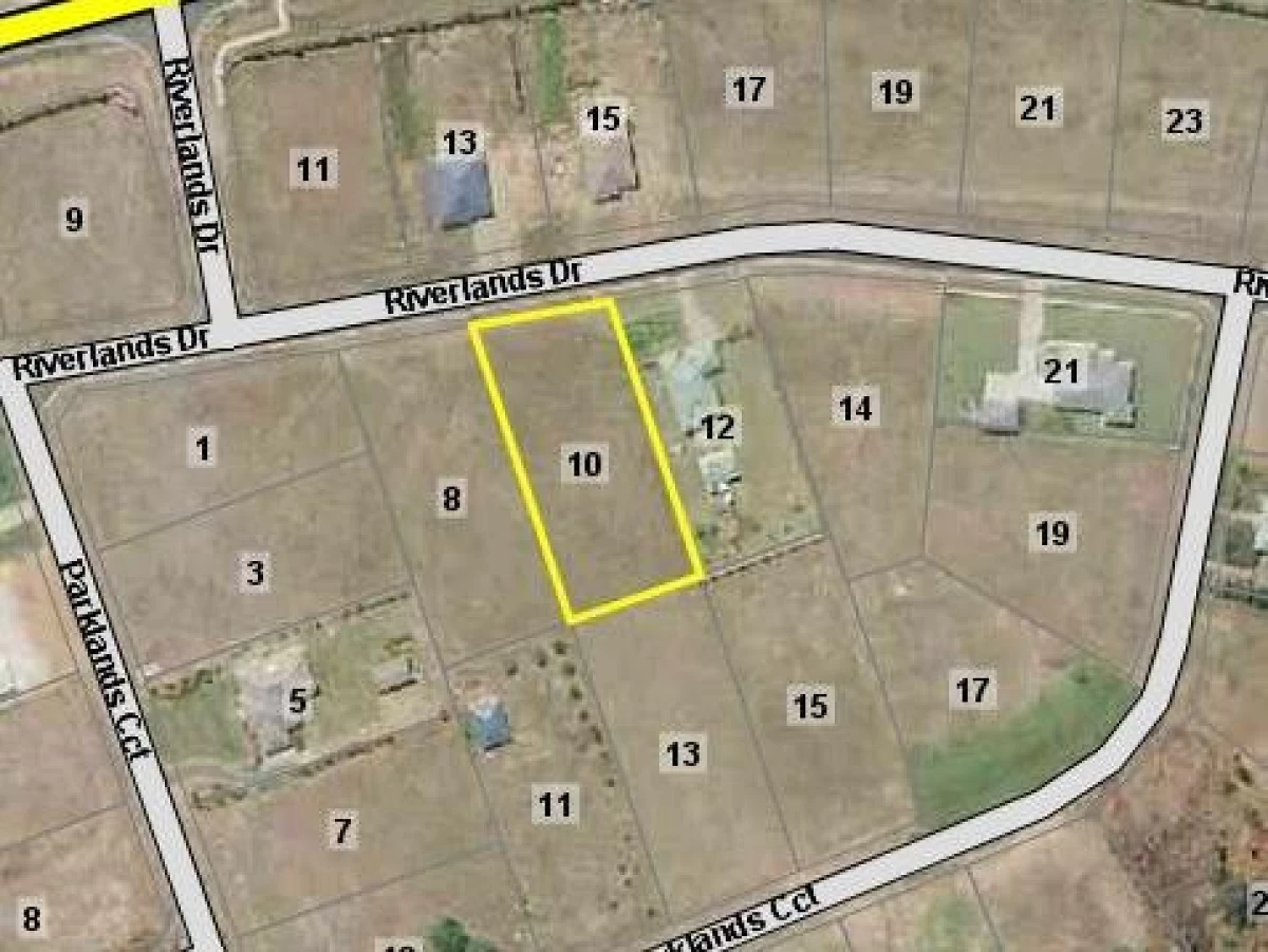 10 Riverlands Drive, Mareeba, QLD, Mareeba - Thumbnail 3