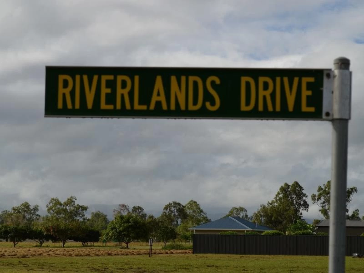 10 Riverlands Drive, Mareeba, QLD, Mareeba - Thumbnail 4