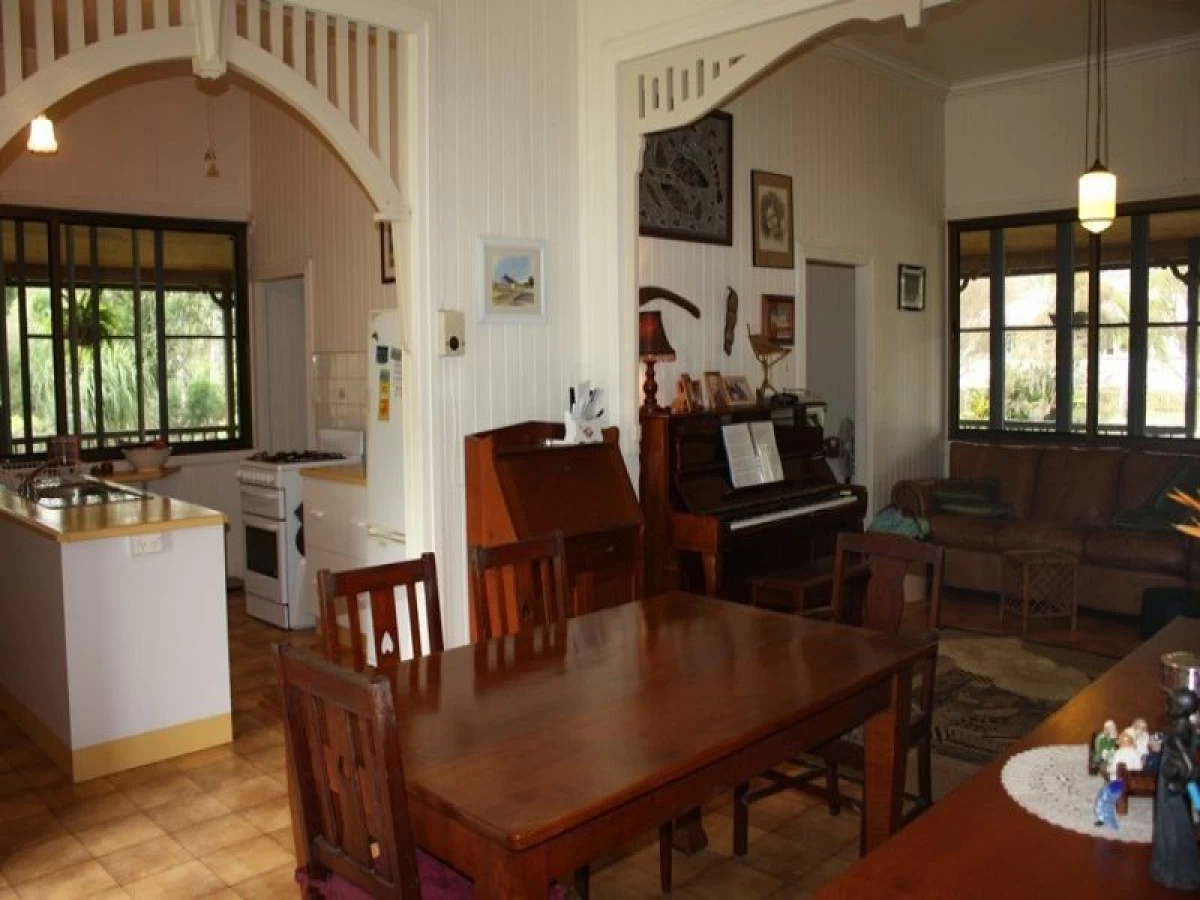 5 Isabel Street, Mareeba, QLD, Mareeba - Thumbnail 4