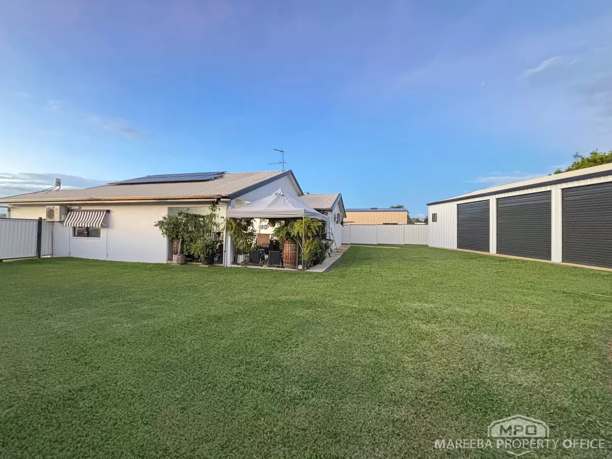 11 Mountain View Close, Mareeba, QLD