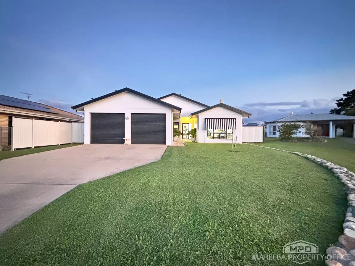 11 Mountain View Close, Mareeba, QLD, Mareeba - Thumbnail 2