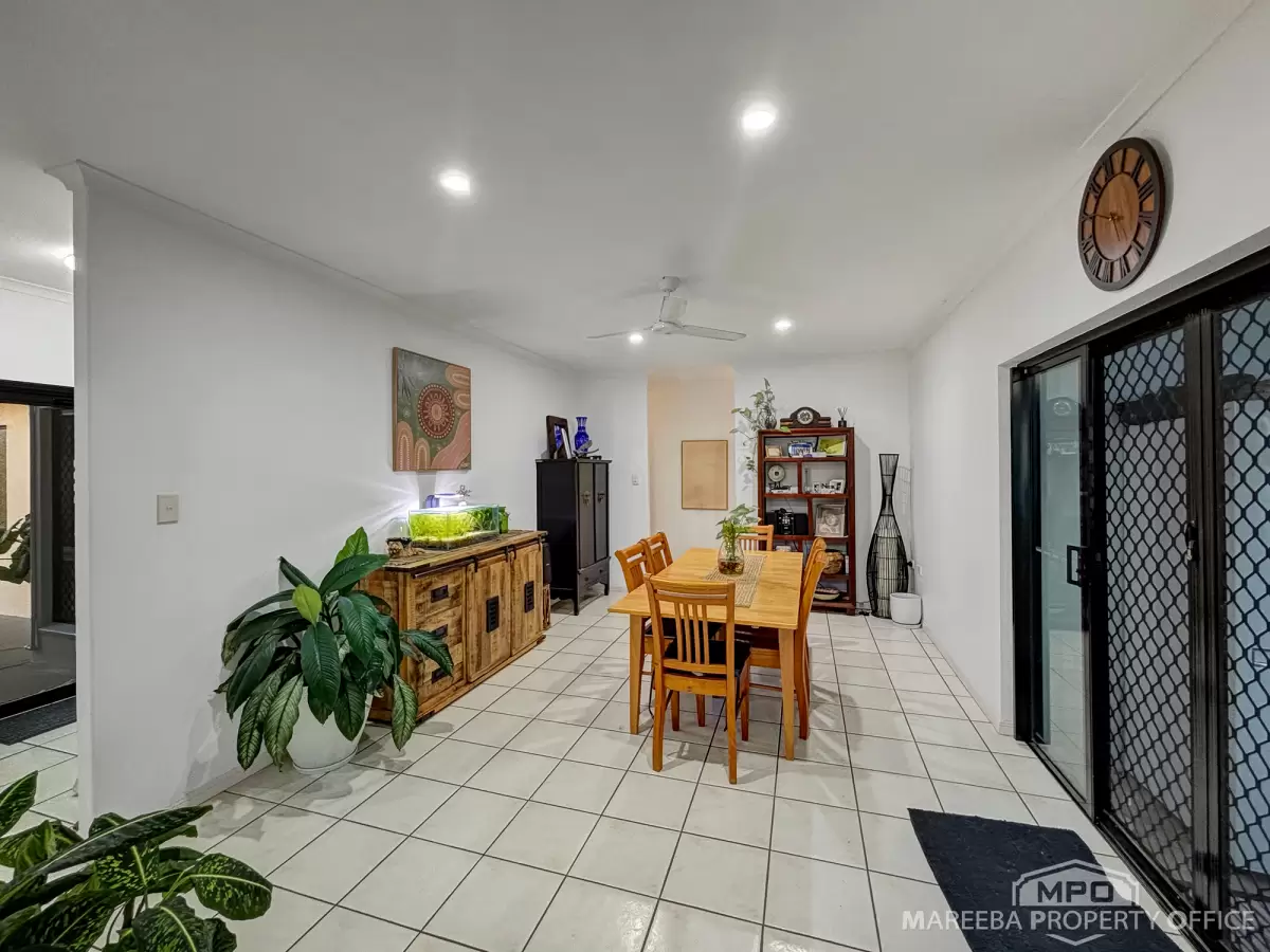 11 Mountain View Close, Mareeba, QLD, Mareeba - Thumbnail 6