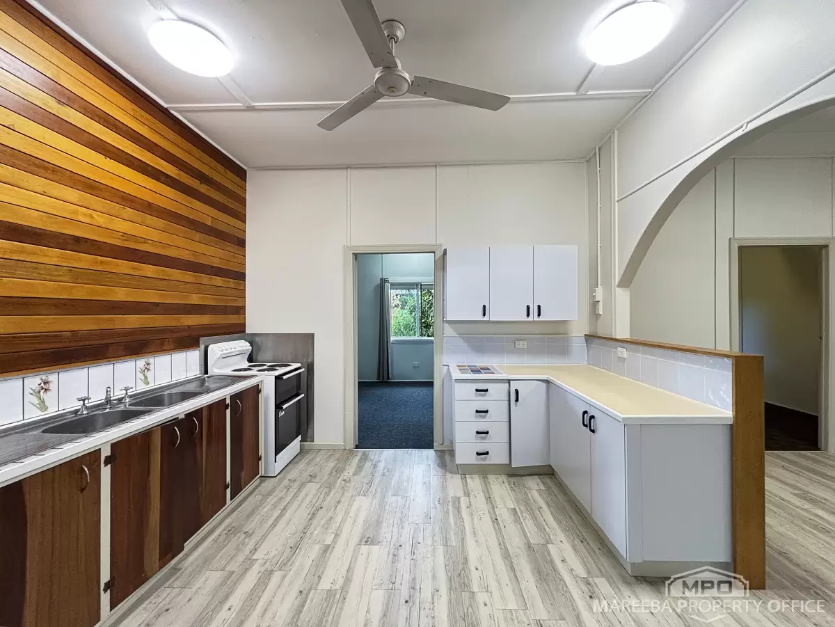 19 Pares Street, Mareeba, QLD, Mareeba - Thumbnail 4