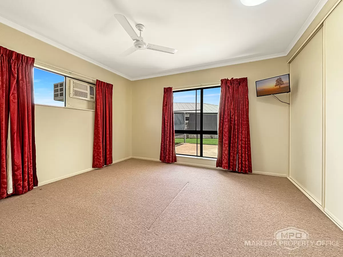 11 Jacana Close, Mareeba, QLD, Mareeba - Thumbnail 3