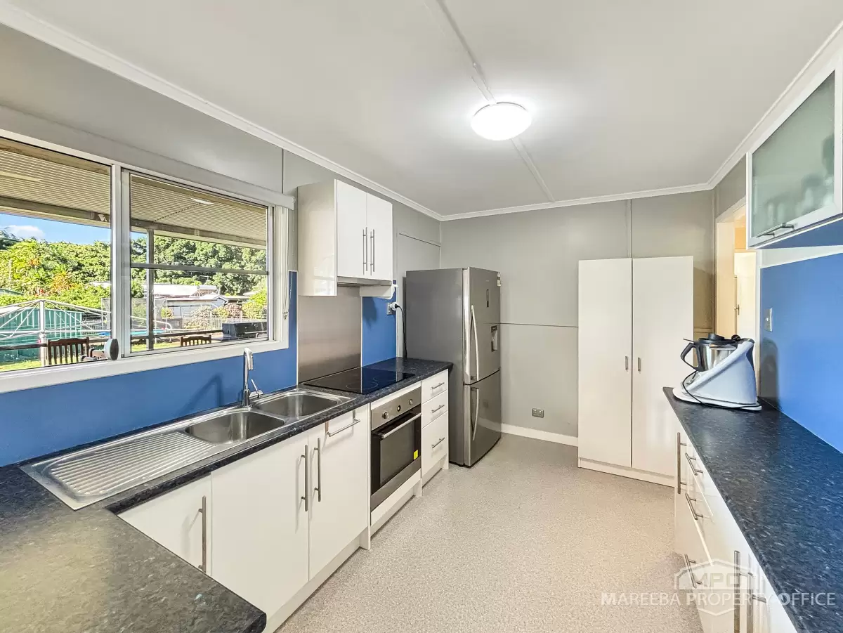 16 Brown Street, Mareeba, QLD, Mareeba - Thumbnail 5