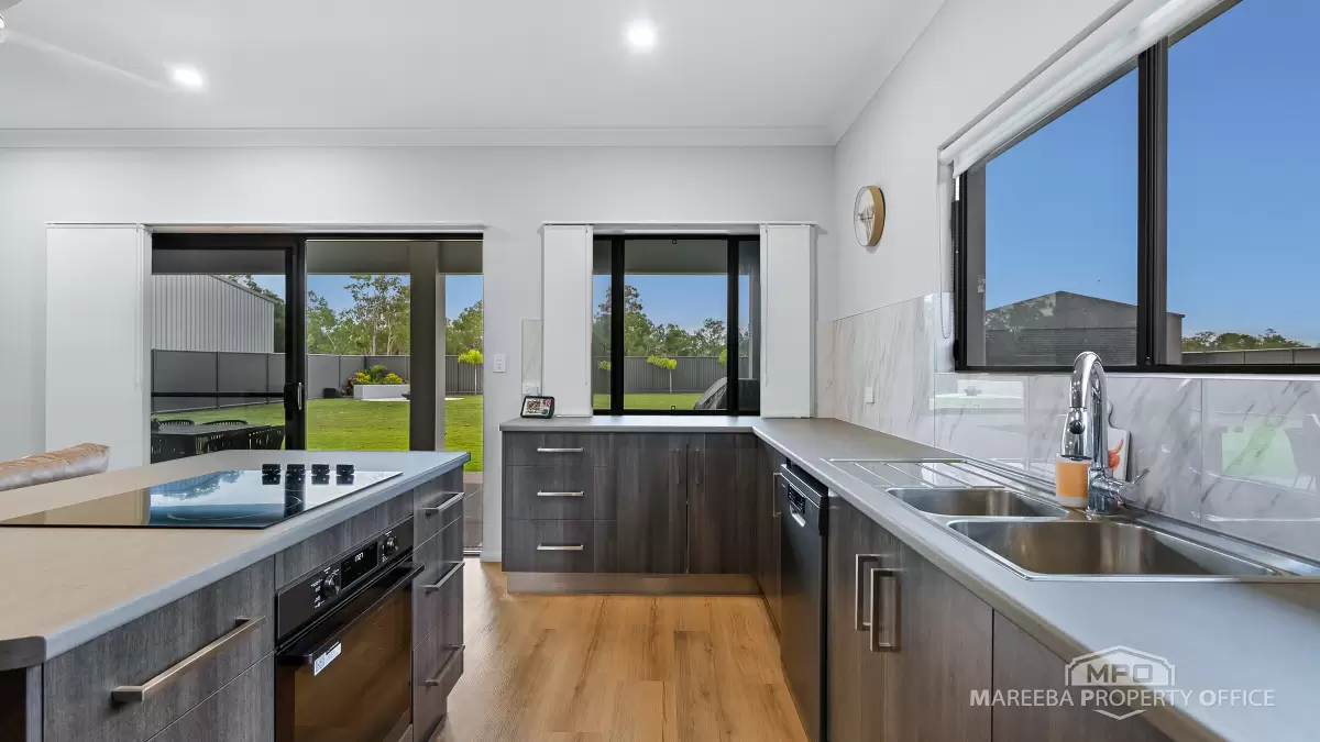 56 Karobean Drive, Mareeba, QLD, Mareeba - Thumbnail 3