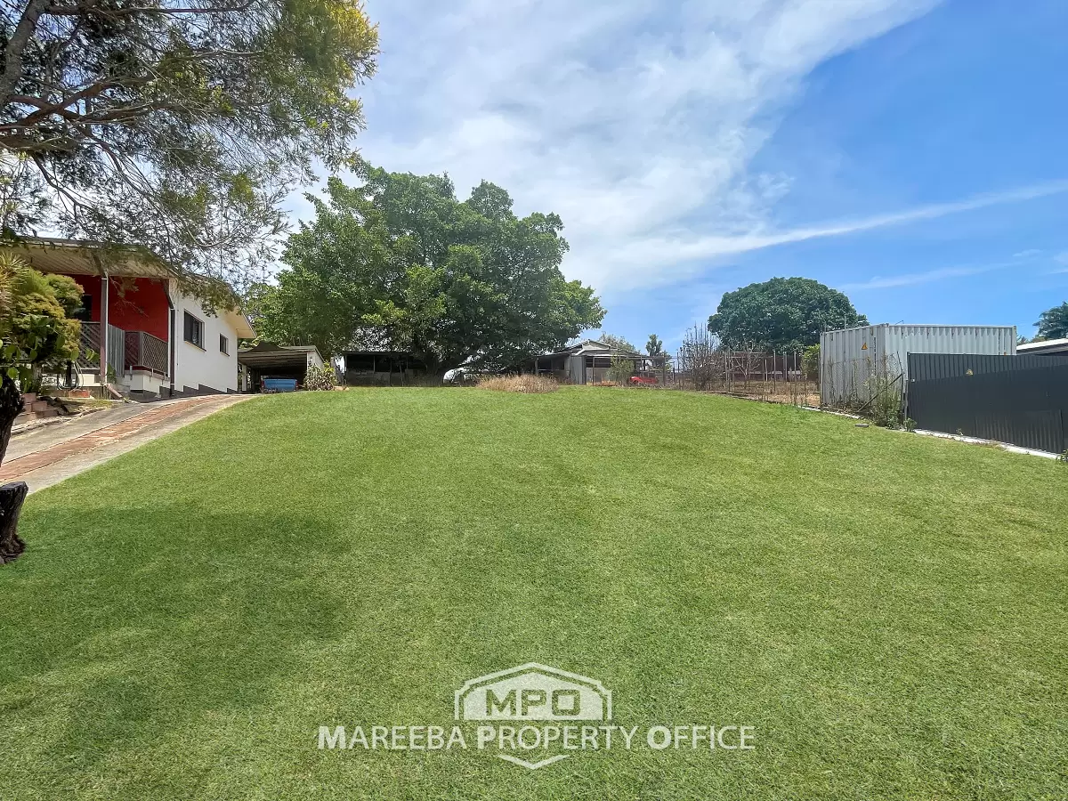 11 Love Street, Mareeba, QLD, Mareeba - Thumbnail 5