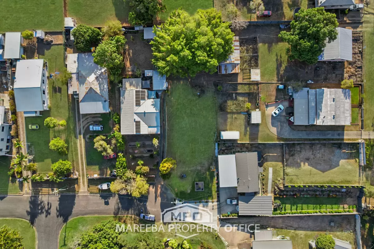 11 Love Street, Mareeba, QLD, Mareeba - Thumbnail 7