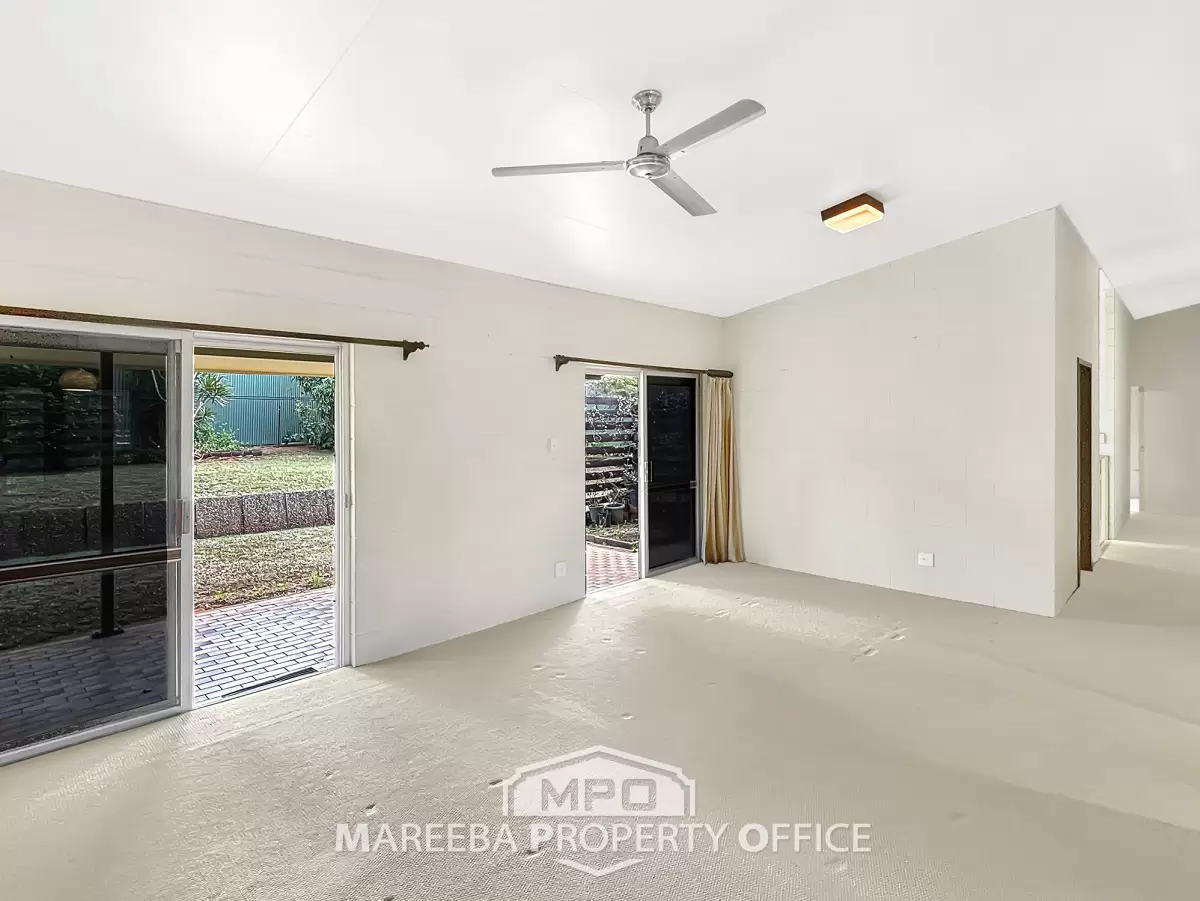 8 Jamieson Street, Mareeba, QLD, Mareeba - Thumbnail 2