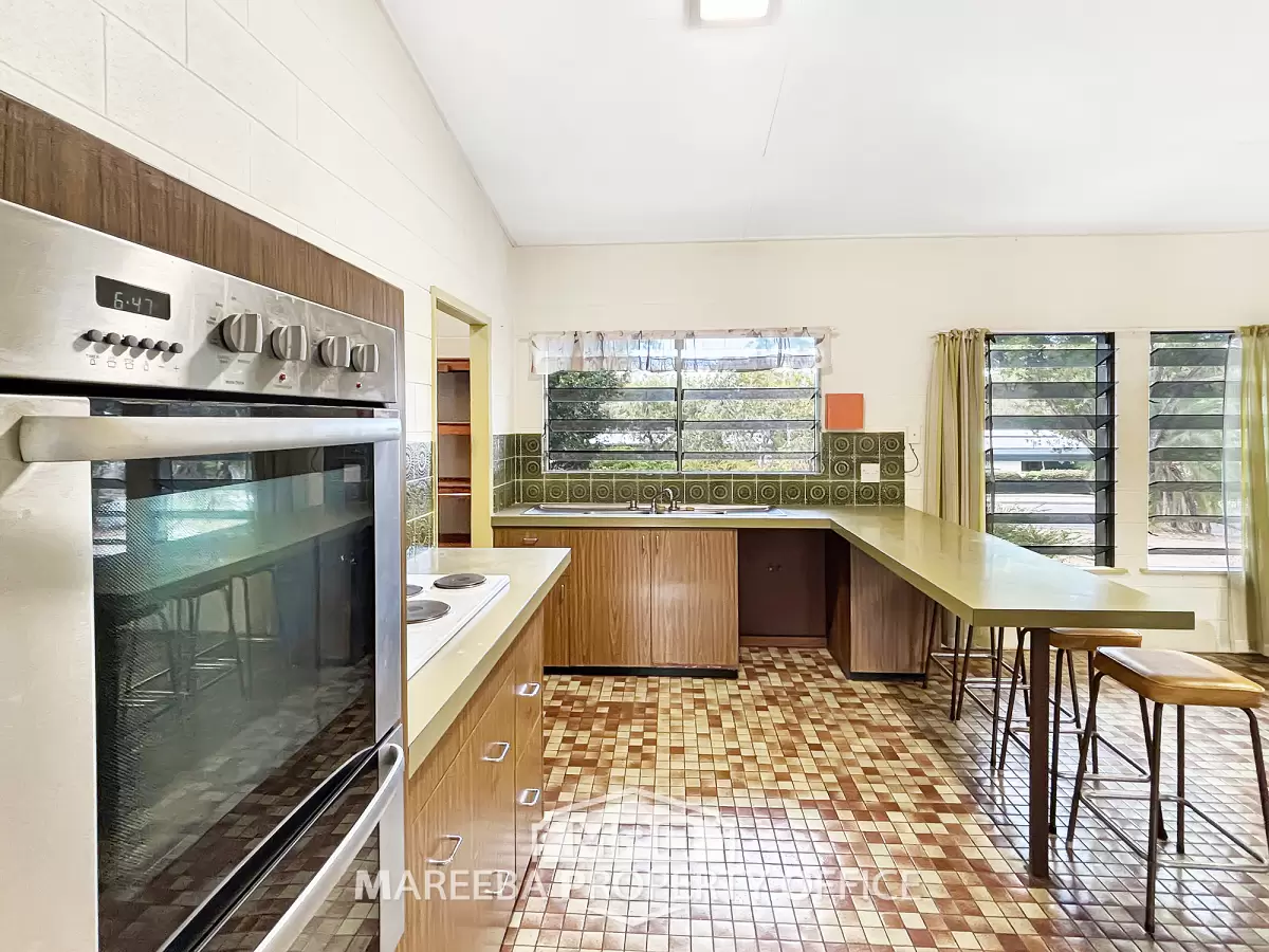 8 Jamieson Street, Mareeba, QLD, Mareeba - Thumbnail 5