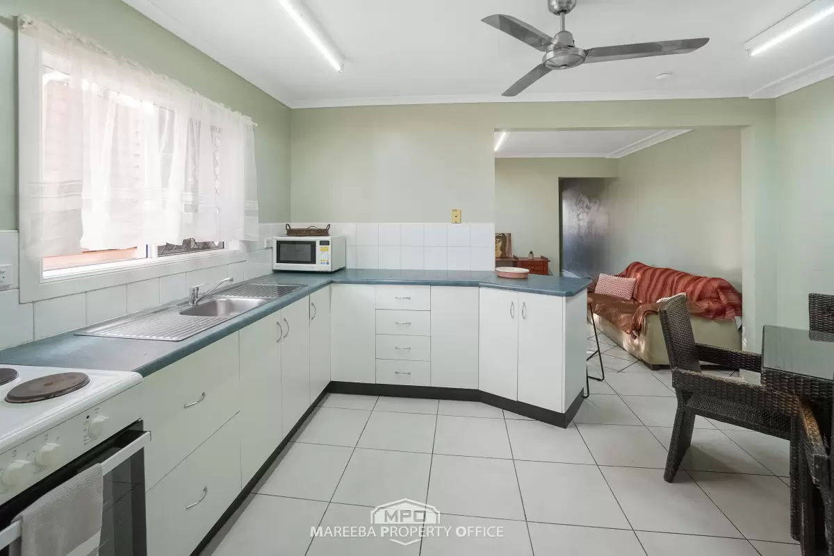 24 Stephens Street, Dimbulah, QLD, Dimbulah - Thumbnail 4