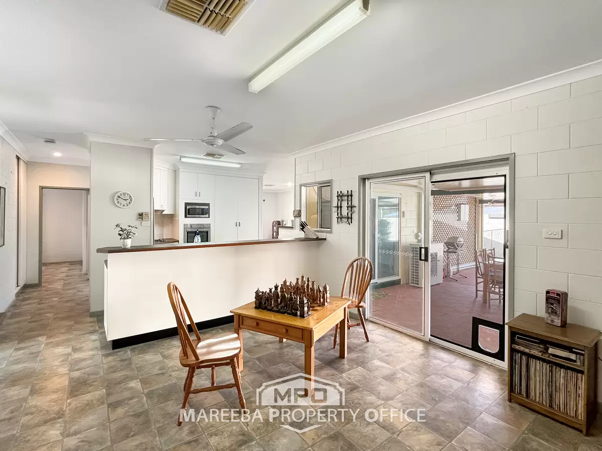 23 Jamieson Street, Mareeba, QLD, Mareeba - Thumbnail 8