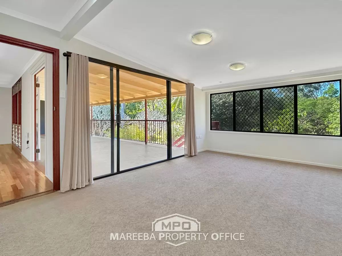11 Starcke Street, Mareeba, QLD, Mareeba - Thumbnail 5