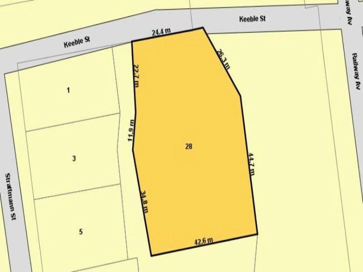 28 Keeble Street, Mareeba, QLD, Mareeba - Thumbnail 2
