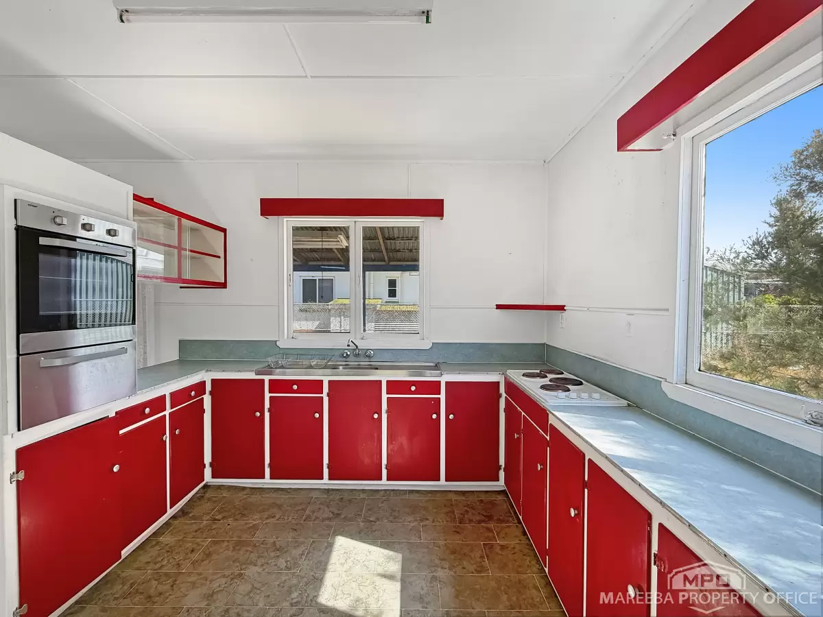 206 Walsh Street, Mareeba, QLD, Mareeba - Thumbnail 2