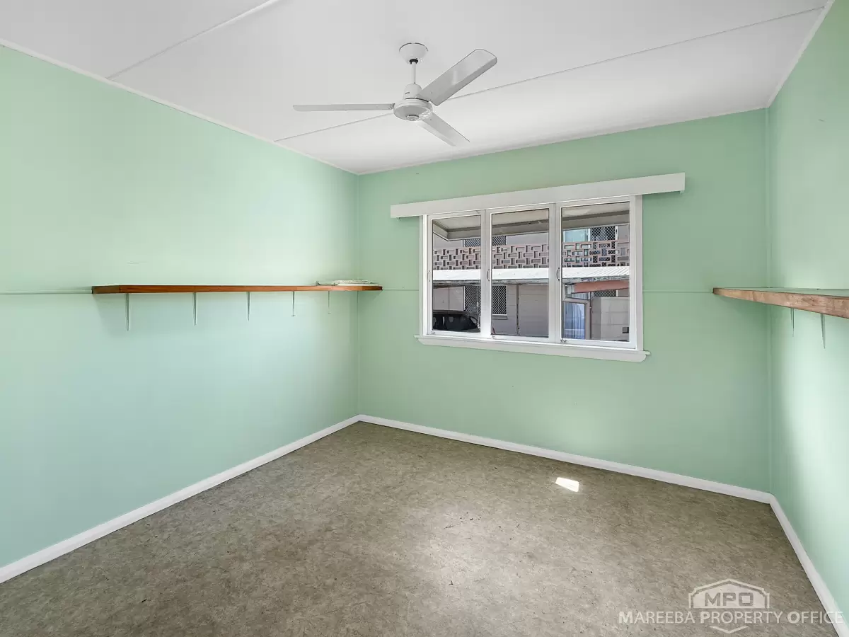 206 Walsh Street, Mareeba, QLD, Mareeba - Thumbnail 5