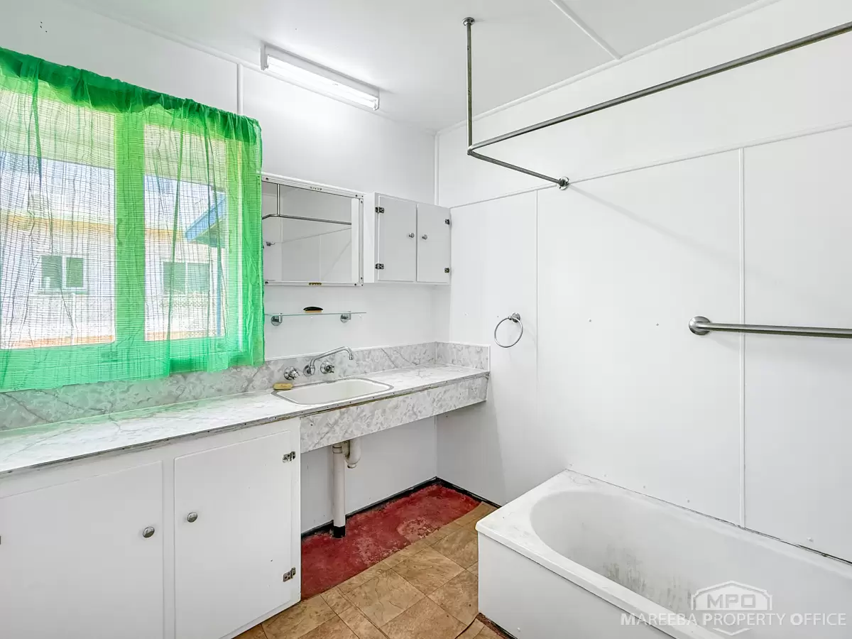 206 Walsh Street, Mareeba, QLD, Mareeba - Thumbnail 8