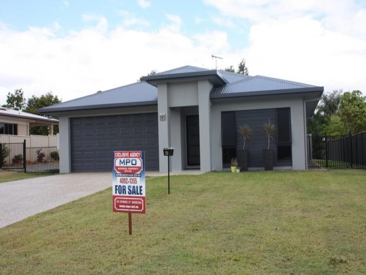 13 Leinster Drive, Mareeba, QLD, Mareeba - Thumbnail 2