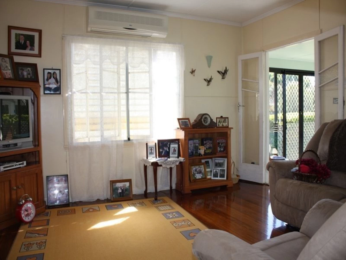 8 Downs Street, Mareeba, QLD, Mareeba - Thumbnail 3