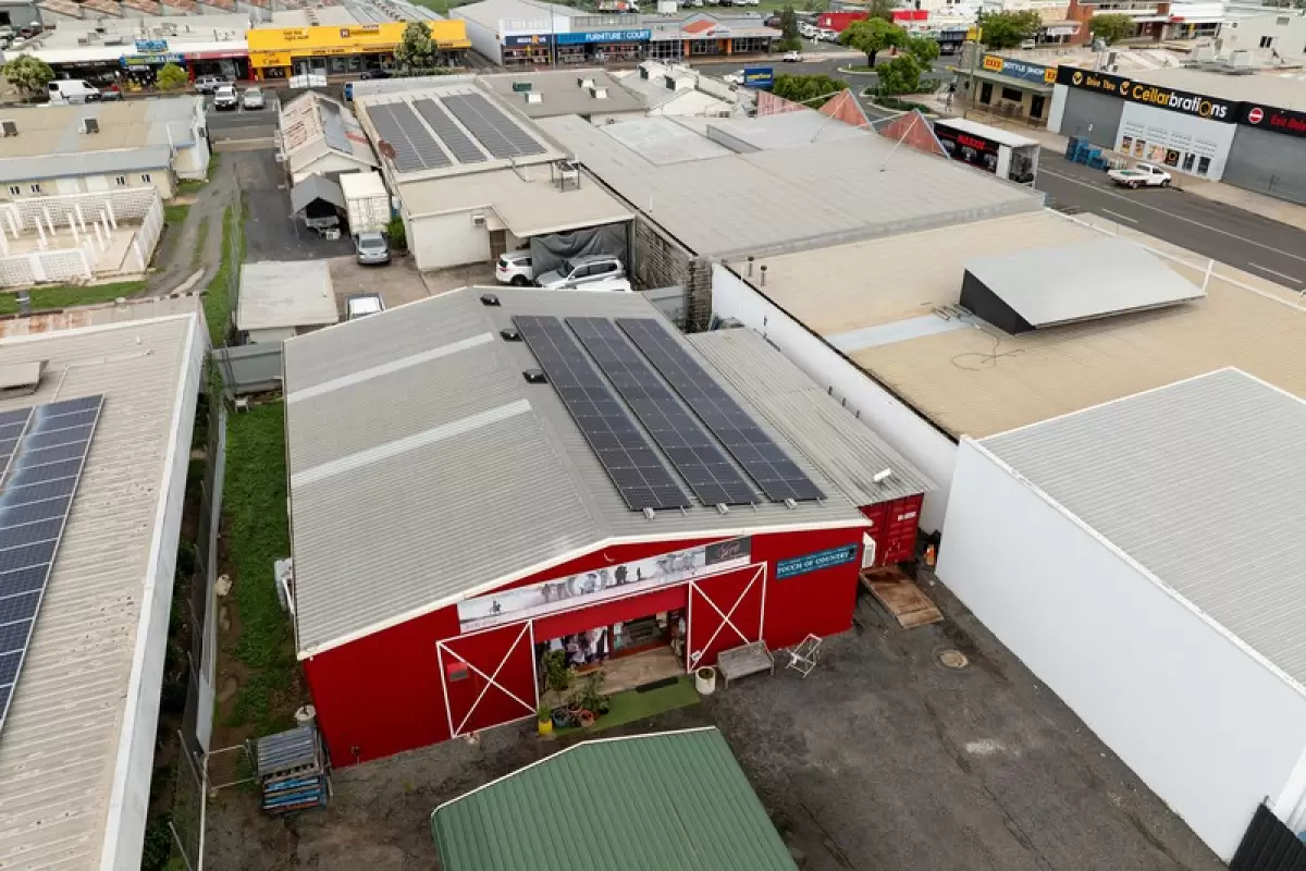 172 Walsh Street, Mareeba, QLD, Mareeba - Thumbnail 5