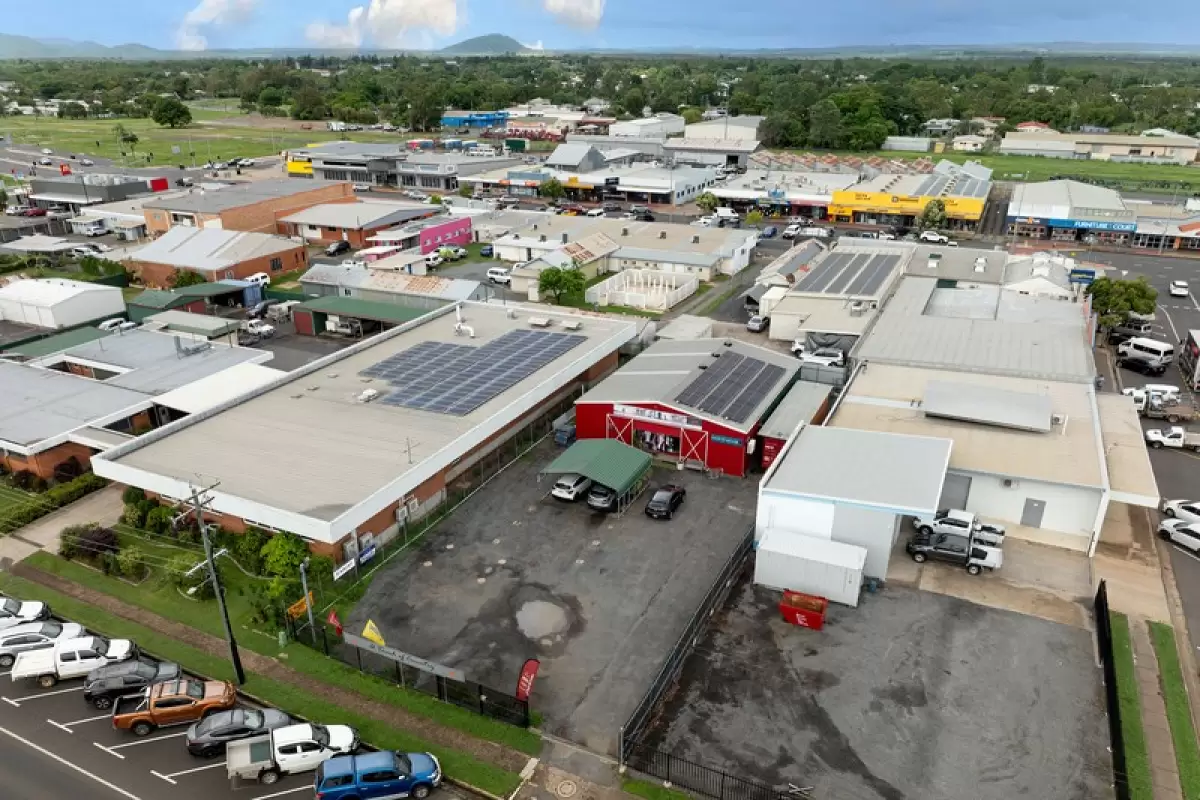 172 Walsh Street, Mareeba, QLD, Mareeba - Thumbnail 6