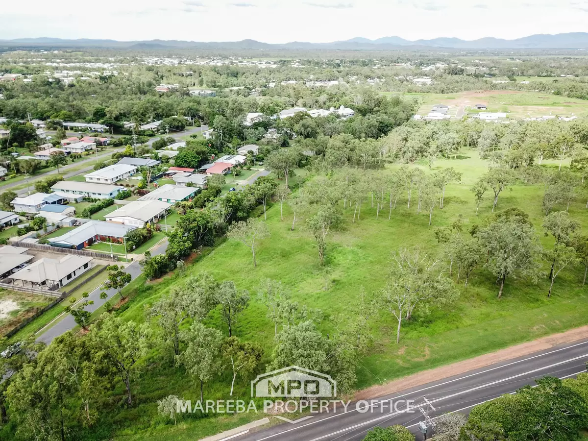 2-18 Haren Street, Mareeba, QLD, Mareeba - Thumbnail 3