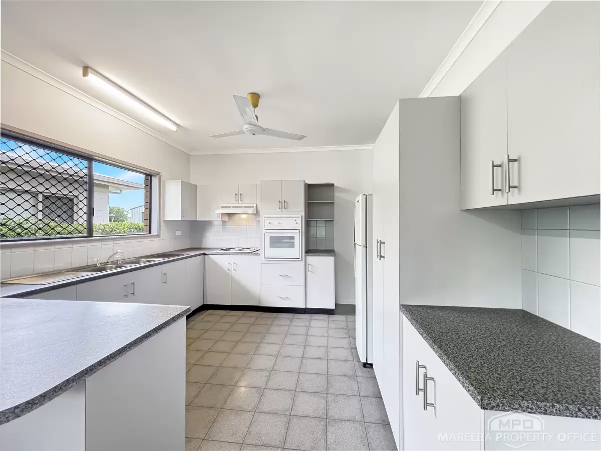 82 James Street, Mareeba, QLD, Mareeba - Thumbnail 4