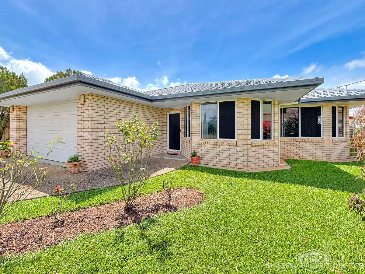 13 Ceola Drive, Mareeba, QLD, Mareeba - Thumbnail 2