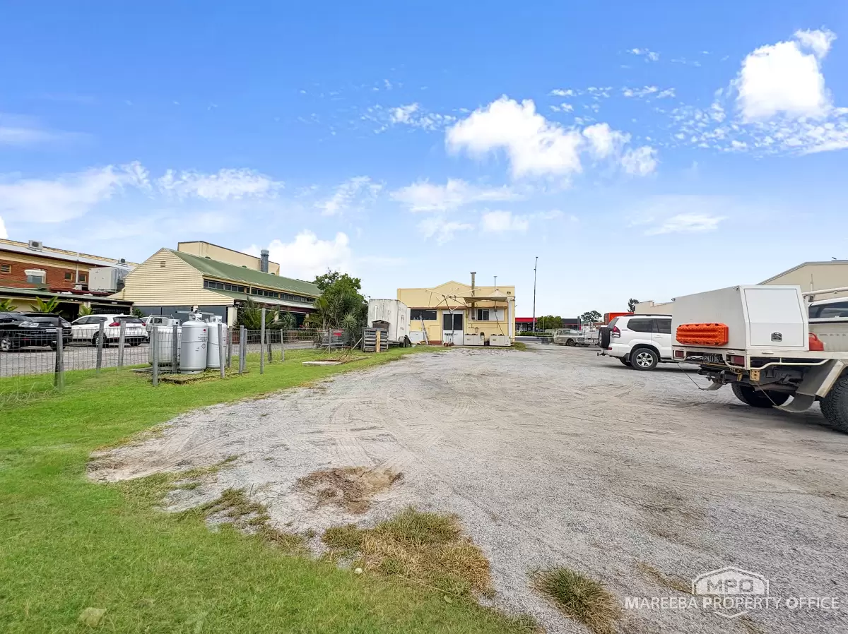 73-75 Byrnes Street, Mareeba, QLD, Mareeba - Thumbnail 4