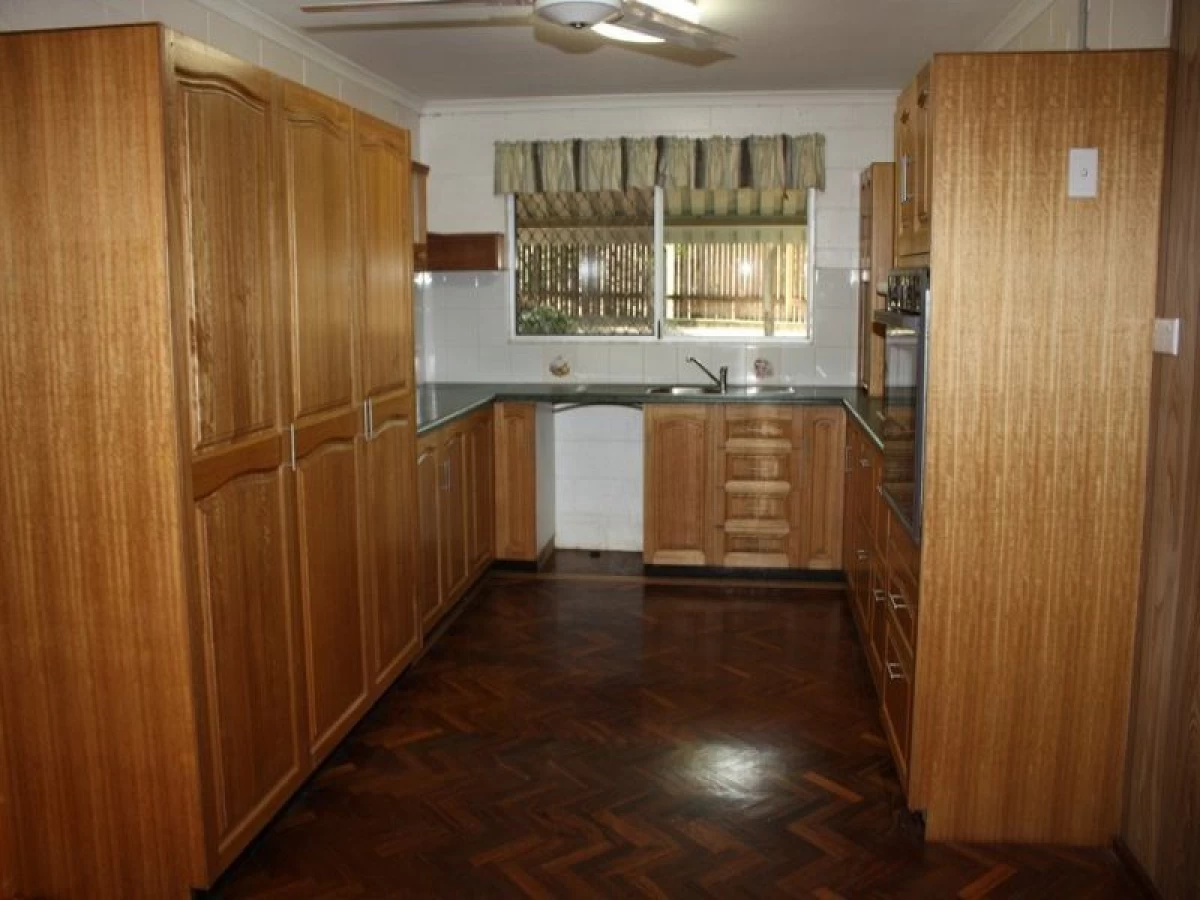 20 Beames Street, Mareeba, QLD, Mareeba - Thumbnail 4
