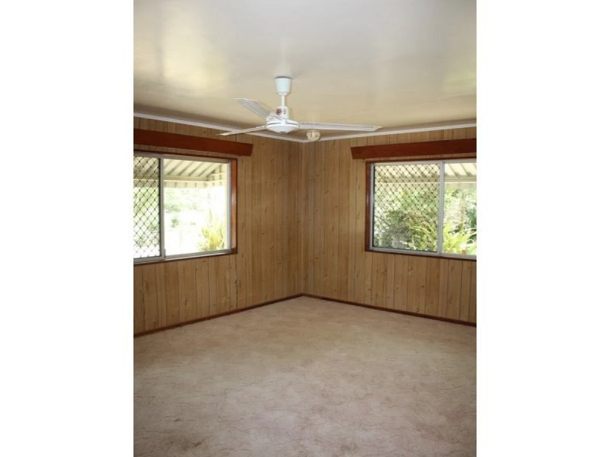20 Beames Street, Mareeba, QLD, Mareeba - Thumbnail 8