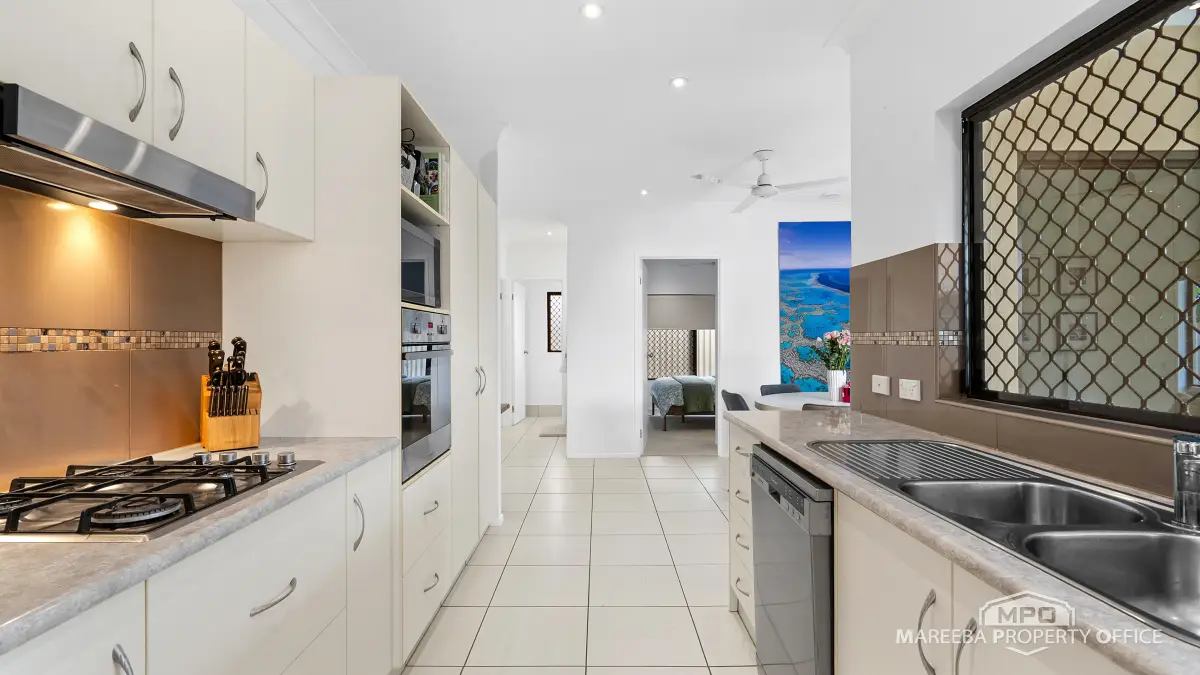14 Mirrabook Avenue, Mareeba, QLD, Mareeba - Thumbnail 6