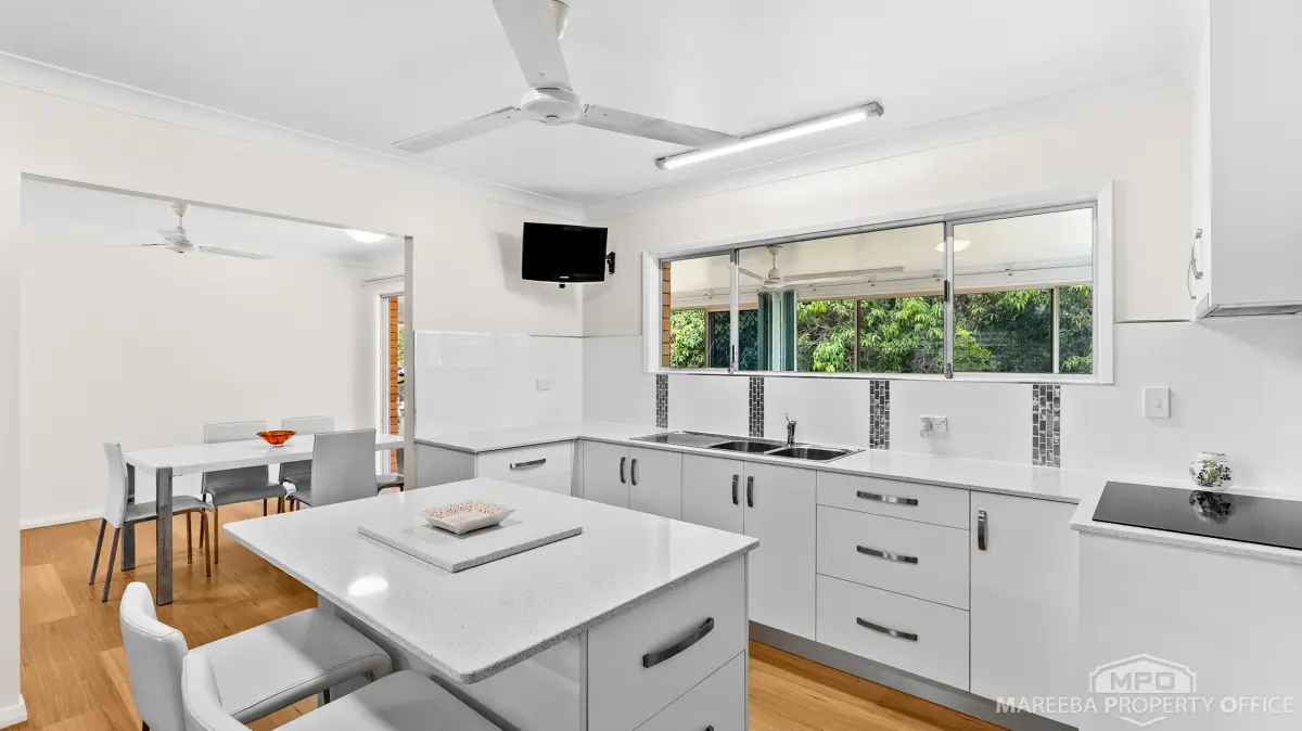17 Starcke Street, Mareeba, QLD, Mareeba - Thumbnail 4