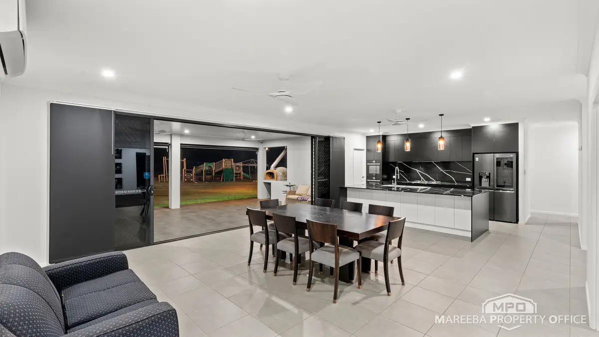 15 Hoevet Court, Mareeba, QLD, Mareeba - Thumbnail 6