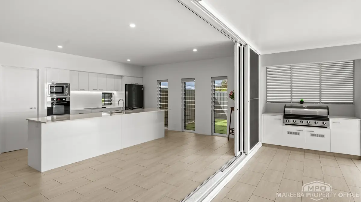 41 Karobean Drive, Mareeba, QLD, Mareeba - Thumbnail 3