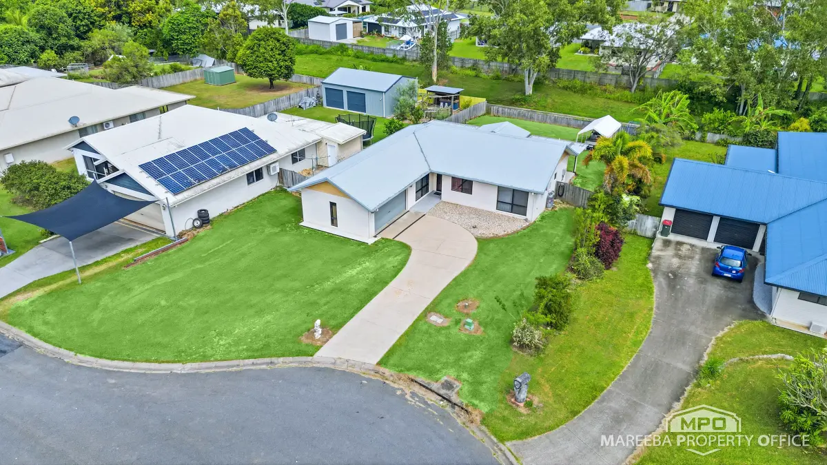 17 Maria Close, Mareeba, QLD, Mareeba - Thumbnail 5