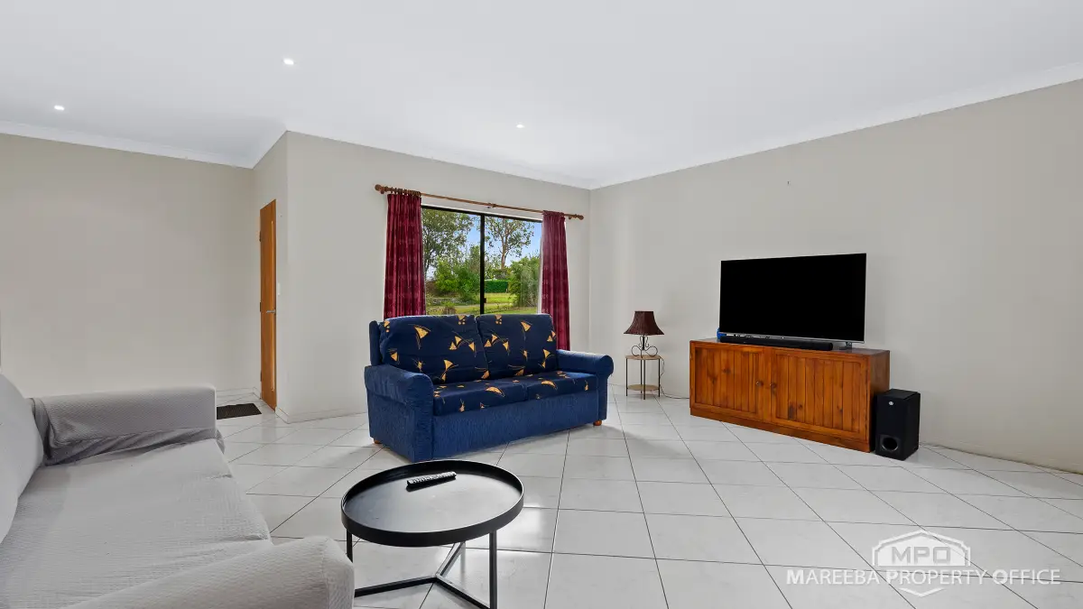 17 Maria Close, Mareeba, QLD, Mareeba - Thumbnail 6